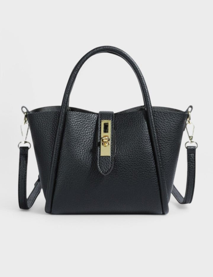 Alicia - Mala em pele